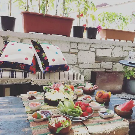 Muhit Boutique Алачати